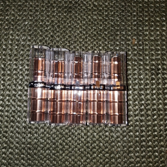 New Loreal lipstick - Picture 2 of 2